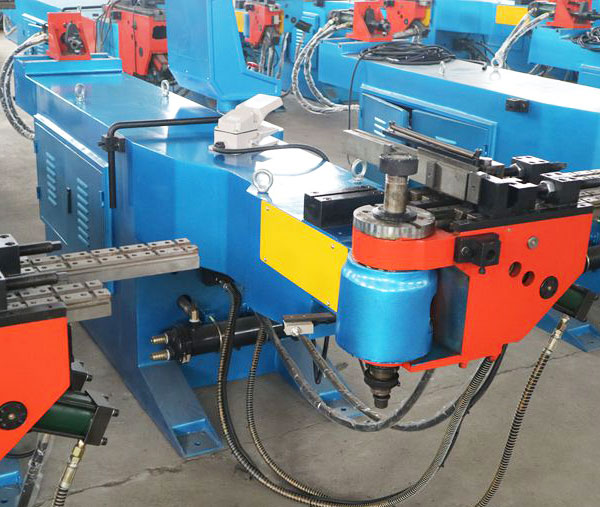 DW38NC半自動(dòng)彎管機(jī)