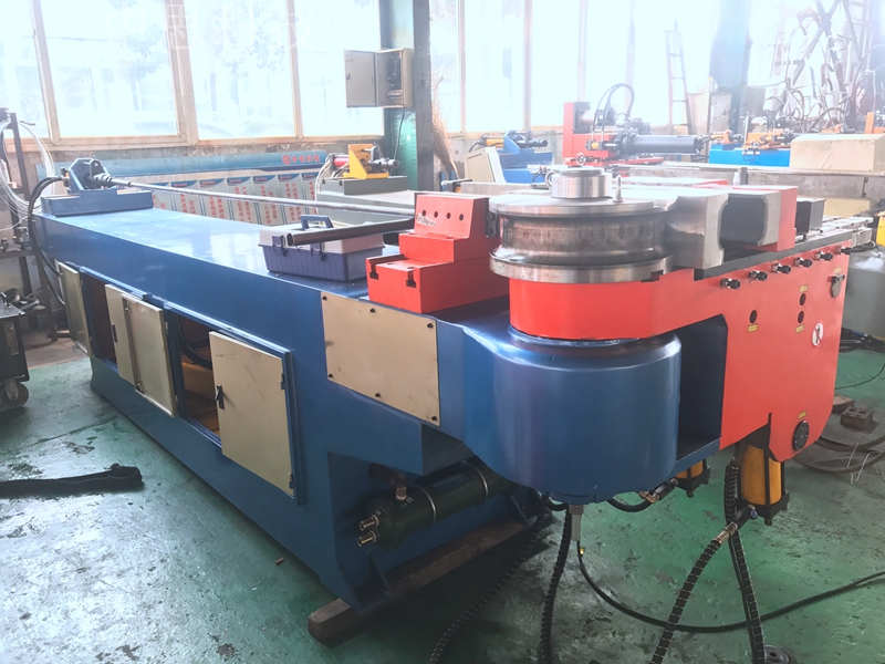 中思彎管機(jī)的控制系統(tǒng)有哪些功能